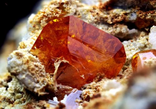 Wulfenite<br />Laura Claim, Los Lastonares, Albuñuelas, Comarca Valle de Lecrín, Granada, Andalusia, Spain<br />FOV 14mm<br /> (Author: Carlos Pareja)