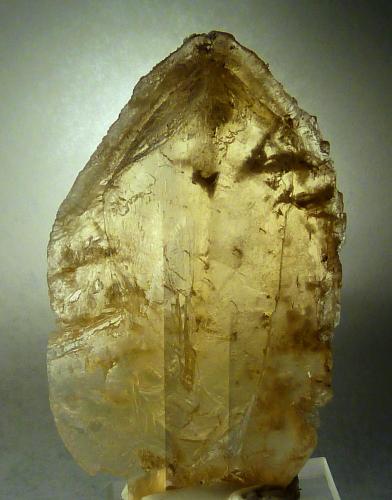 Yeso<br />Calicasas, Comarca Vega de Granada, Granada, Andalucía, España<br />3 x 5 x 1 cm.<br /> (Autor: Felipe Abolafia)