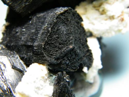Schorl<br />Monte Erongo, Usakos, Región Erongo, Namibia<br />48mm x 109mm x 50mm<br /> (Author: Heimo Hellwig)