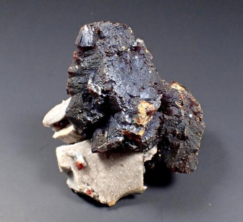 Sphalerite<br />Joplin Field, Tri-State District, Jasper County, Missouri, USA<br />66 mm x 60 mm x 52 mm<br /> (Author: Don Lum)