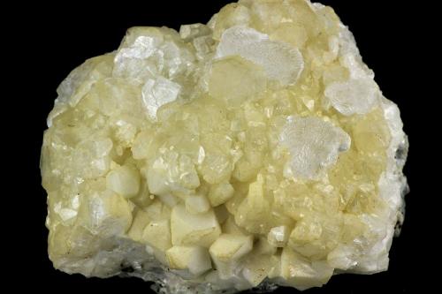 Fluorite, Dolomite<br />Cavnic Mine, Cavnic mining area, Cavnic, Maramures, Romania<br />6.5 x 4.5 cm<br /> (Author: Deyu)