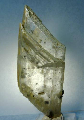 Yeso<br />La Islica, Carboneras, Comarca Levante Almeriense, Almería, Andalusia, Spain<br />8 x 3,5 x 2 cm.<br /> (Autor: Felipe Abolafia)