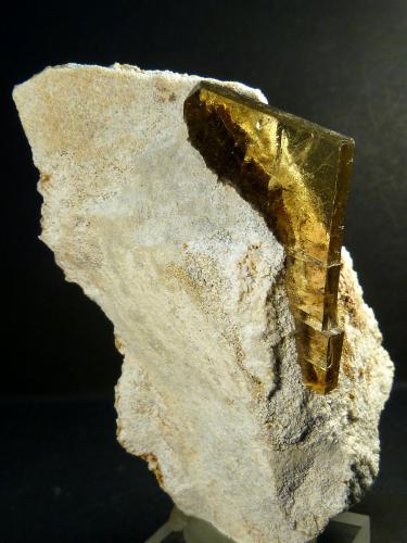 Barita<br />Warihuyn Hill, →2850 m., Puños, Miraflores District, Huamalíes Province, Huánuco Department, Peru<br />7 x 3 x 3 cm.<br /> (Autor: Felipe Abolafia)