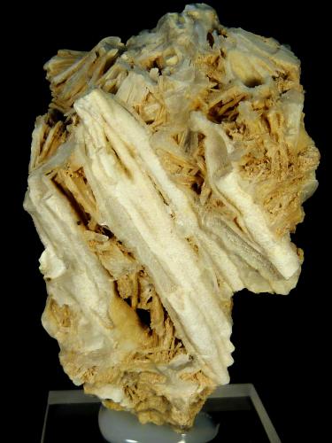Celestina<br />Minerama II claim, Puente Tablas, Jaén city, Jaén, Comarca Metropolitana de Jaén, Andalusia, Spain<br />5 x 7 x 5 cm.<br /> (Autor: Felipe Abolafia)