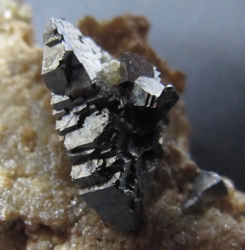 Arsenopirita<br />Mina Yaogangxian, Yizhang, Prefectura Chenzhou, Provincia Hunan, China<br />Cristal de 2 cm. de longitud<br /> (Autor: prcantos)
