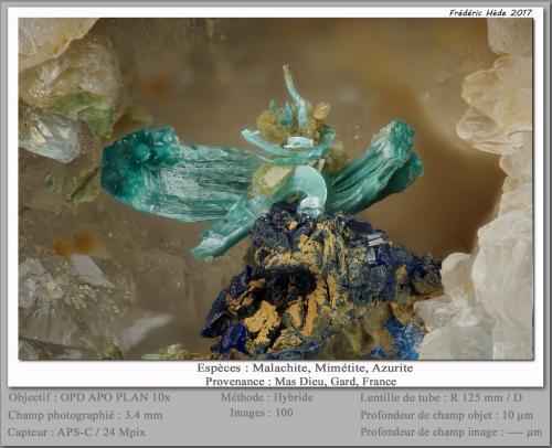 Malachite<br />Mas Dieu, Mercoirol, Alès, Gard, Occitanie, France<br />fov 3.4 mm<br /> (Author: ploum)