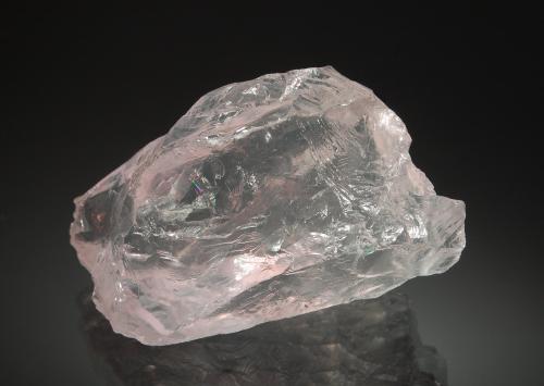 Quartz (variety rose quartz)<br />Globe Mine, Springfield, Sullivan County, New Hampshire, USA<br />3.7 x 6.2 cm<br /> (Author: crosstimber)