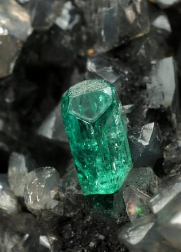 Beryl (variety emerald), Dolomite, Pyrite<br />La Pita mining district, Polveros Mine, Municipio Maripí, Western Emerald Belt, Boyacá Department, Colombia<br />88x72x48mm, xls=11 & 9mm<br /> (Author: Fiebre Verde)