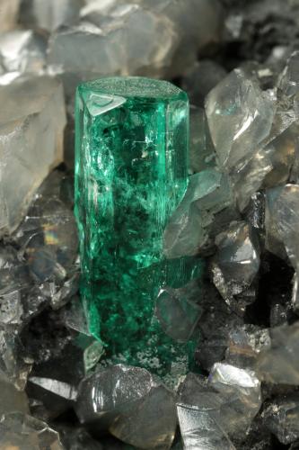 Beryl (variety emerald), Dolomite, Pyrite<br />La Pita mining district, Polveros Mine, Municipio Maripí, Western Emerald Belt, Boyacá Department, Colombia<br />88x72x48mm, xls=11 & 9mm<br /> (Author: Fiebre Verde)