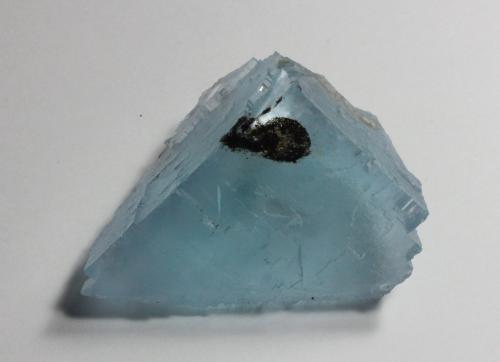 Fluorite, Bitumen<br />Minerva I Mine, Ozark-Mahoning group, Cave-in-Rock Sub-District, Hardin County, Illinois, USA<br />7 cm x 6.5 cm<br /> (Author: Don Lum)