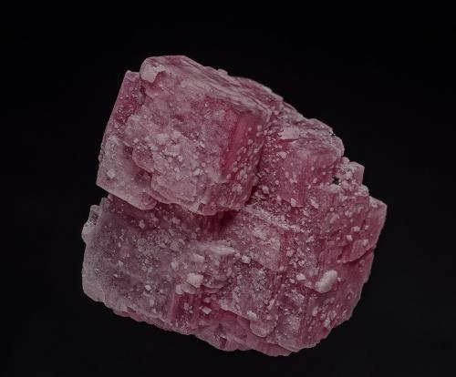 Rhodochrosite<br />Grupo Mina Sunnyside (Mina American Tunnel), Pico Bonita, Gladstone, Distrito Eureka, Condado San Juan, Colorado, USA<br />4.2 x 3.8 cm<br /> (Author: am mizunaka)