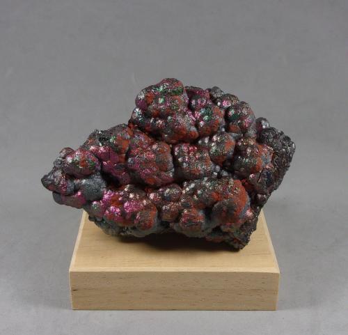 Goethita<br />Corta Filón Sur, Minas de Tharsis, Tharsis, Alosno, Comarca El Andévalo, Huelva, Andalucía, España<br />7,7 x 5,2 x 4,2 cm.<br /> (Autor: J. G. Alcolea)