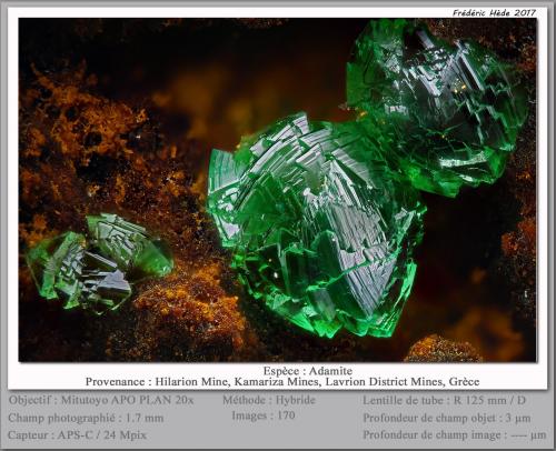 Adamite<br />Mina Hilarion, Zona Hilarion, Minas Kamariza, Agios Konstantinos, Distrito minero Lavrion, Prefectura Attikí (Attica), Grecia<br />fov 1.7 mm<br /> (Author: ploum)