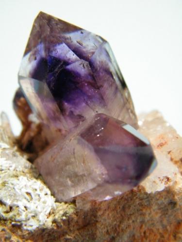 Quartz (variety amethyst)<br />Brandberg area, Erongo Region, Namibia<br />73mm x 58mm x 34mm<br /> (Author: Heimo Hellwig)