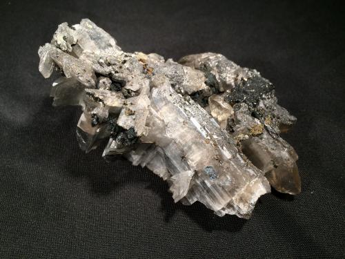 Cerussite<br />Tsumeb Mine, Tsumeb, Otjikoto Region, Namibia<br />115 mm x 70 mm x 40 mm<br /> (Author: Robert Seitz)