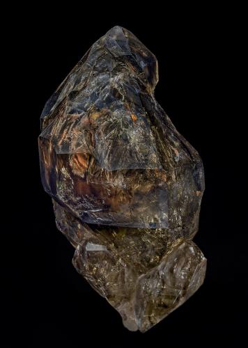 Quartz (variety smoky quartz)<br />Alexander County, North Carolina, USA<br />9.4 x 4.9 cm<br /> (Author: am mizunaka)