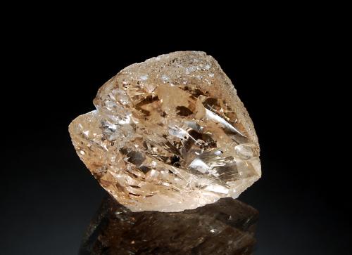 Topaz<br />Agnus Dei Claim, Cameron Cone, Crystal Park, El Paso County, Colorado, USA<br />2.7 x 3.3 cm<br /> (Author: crosstimber)