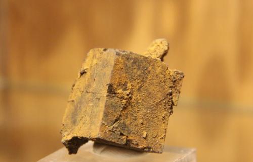 limonite after Pyrite<br />Pyrite deposit, Llanos de Arenalejos, Carratraca, Comarca Valle del Guadalhorce, Málaga, Andalusia, Spain<br />23 mm x 27 mm x 22mm<br /> (Author: franjungle)
