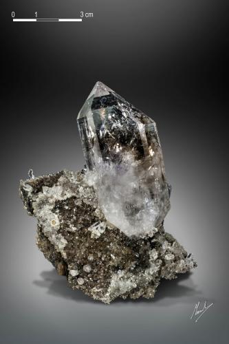 Quartz<br />Goboboseb Mountains, Brandberg area, Erongo Region, Namibia<br />98 x 89 mm<br /> (Author: Manuel Mesa)
