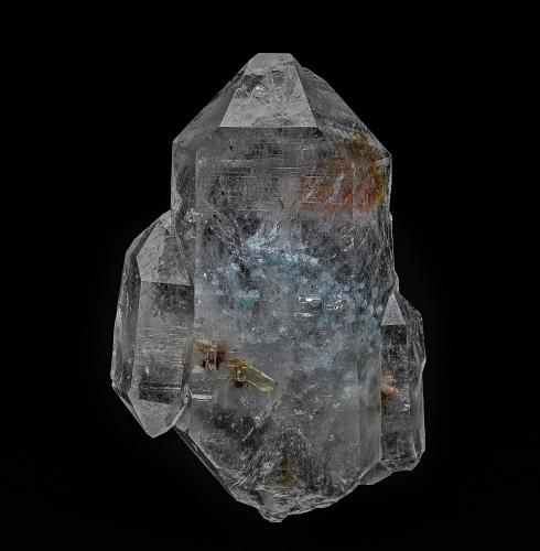 Quartz, Cookeite<br />Little Rock, Pulaski County, Arkansas, USA<br />6.6 x 4.3 cm<br /> (Author: am mizunaka)