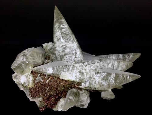 Calcite<br />Viburnum No. 29 Mine, Courtois, Viburnum Trend District, Washington County, Missouri, USA<br />20 cm x 9 cm x 15 cm<br /> (Author: Turbo)