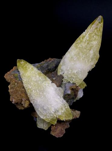 Calcite<br />Buick Mine, Bixby, Viburnum Trend District, Iron County, Missouri, USA<br />10 cm x 10 cm x 11 cm<br /> (Author: Turbo)