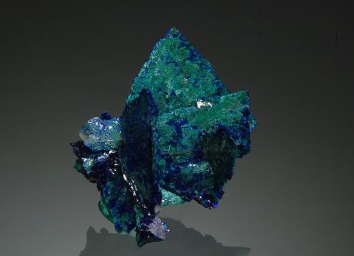 Malachite after azurite<br />Nchanga Mine, Chingola, Chingola District, Copperbelt Province, Zambia<br />2.2 x 2.6 cm<br /> (Author: crosstimber)