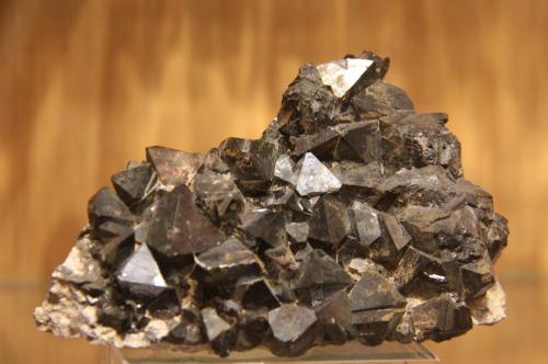 Magnetite<br />Cerro Huañaquino, Paco Grande, Tomás Frías Province, Potosí Department, Bolivia<br />12cm x 7cm x 6cm<br /> (Author: franjungle)
