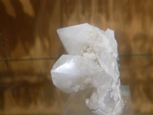 Quartz<br />Senhora da Assunção Mine, Aldeia Nova, Ferreira de Aves, Sátão, Viseu District, Portugal<br />40 mm x 48 mm x 24 mm<br /> (Author: franjungle)