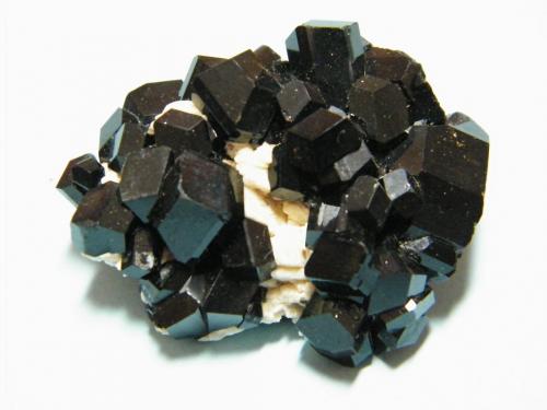 Schorl<br />Monte Erongo, Usakos, Región Erongo, Namibia<br />42mm x 33mm x 17mm<br /> (Author: Heimo Hellwig)
