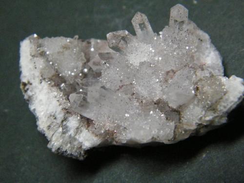 Quartz<br />Montes Goboboseb, Zona Brandberg, Región Erongo, Namibia<br />50mm x 29mm x 26mm<br /> (Author: Heimo Hellwig)