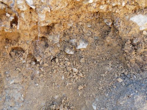 Close up of the nature of the soil where these crystals were found. (Author: Pierre Joubert)