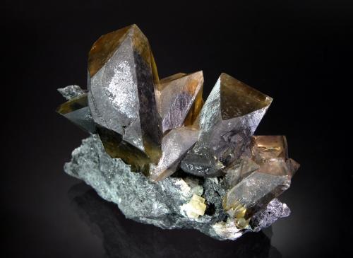 Baryte<br />Mina Northumberland, Montes Toquima, Distrito Northumberland, Condado Nye, Nevada, USA<br />3.0 x 7.0 x 8.0 cm.<br /> (Author: crosstimber)