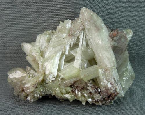 Cerussite<br />Mina Mammoth-Saint Anthony, Depósito St. Anthony, Tiger, Distrito Mammoth, Condado Pinal, Arizona, USA<br />5.7cm x 4.2cm<br /> (Author: rweaver)