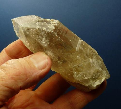 Quartz<br />Villiersdorp, Theewaterskloof, Overberg, Western Cape, South Africa<br />96 x 40 x 30 mm<br /> (Author: Pierre Joubert)