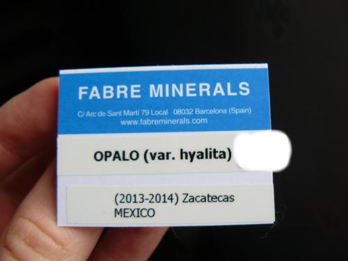 _Opal (variety hyalite)<br />Zacatecas, Mexico<br /><br /> (Author: Benj)