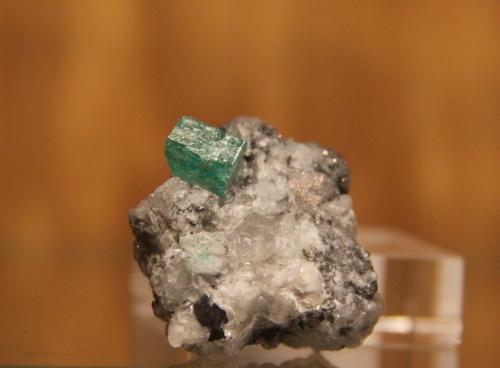Beryl (variety emerald)<br />Muzo mining district, Western Emerald Belt, Boyacá Department, Colombia<br />36mm x 43mm x 18mm<br /> (Author: franjungle)