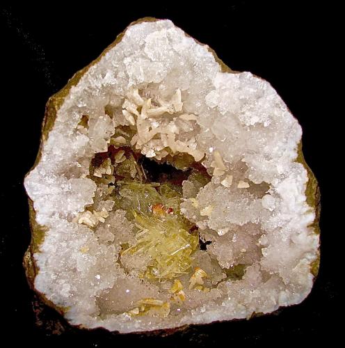 Baryte and Dolomite on Quartz<br />Zona Harrodsburg, Clear Creek, Condado Monroe, Indiana, USA<br />10 cm.<br /> (Author: Bob Harman)