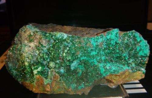 Atacamite and Chrysocolla<br />Mina La Farola, Cerro Pintado, Distrito Las Pintadas, Tierra Amarilla, Provincia Copiapó, Región Atacama, Chile<br />114mm x 58mm x 64mm<br /> (Author: franjungle)