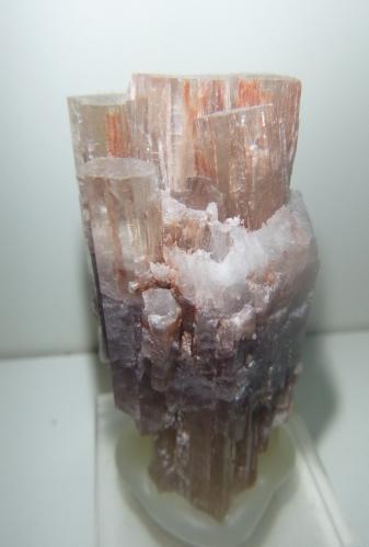 Aragonite<br />Keuper outcrop, Los Tolmos, Arbujuelo, Medinaceli, Comarca Arcos de Jalón, Soria, Castile and León, Spain<br />32mm x 62mm x 27mm<br /> (Author: franjungle)