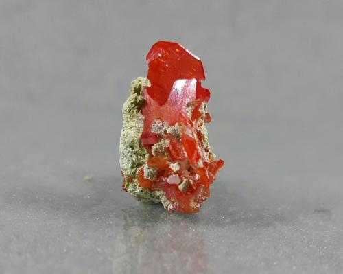 Wulfenite<br />Chah Kharboze Mine, Chah Kharboze, Anarak District, Nain, Isfahan Province, Iran<br />14 * 22<br /> (Author: h.abbasi)