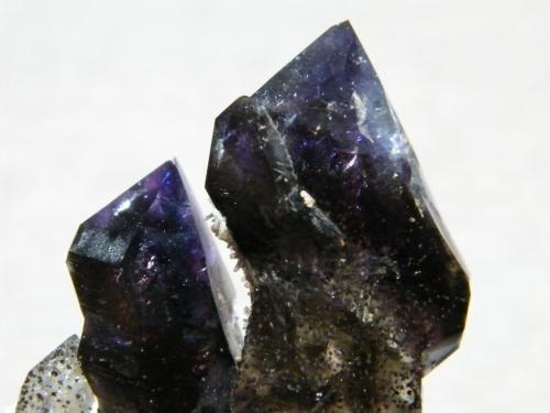 Quartz (variety amethyst)<br />Brandberg area, Erongo Region, Namibia<br />56mm x 96mm x 40mm<br /> (Author: Heimo Hellwig)