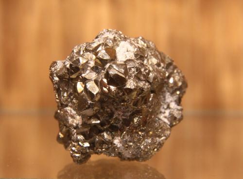 Pyrite<br />Muzo (distrito minero), Cinturón Esmeraldífero Occidental, Departamento Boyacá, Colombia<br />42mm x 31mm x 62mm<br /> (Author: franjungle)