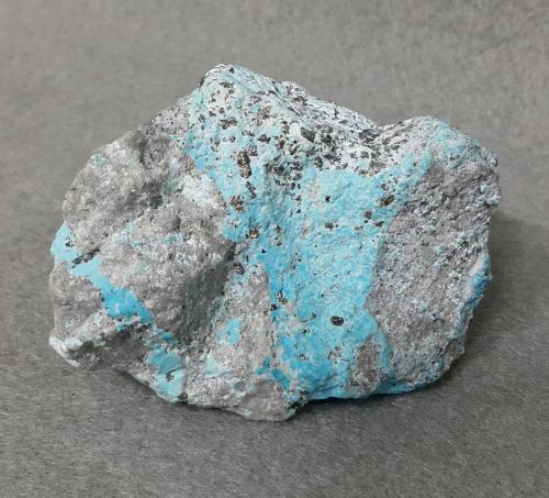 Turquoise<br />Nishâpûr deposit, Ali-mersai Mountain, Nishâpûr, Razavi Khorasan Province, Iran<br />6 * 5 *  5 cm<br /> (Author: h.abbasi)