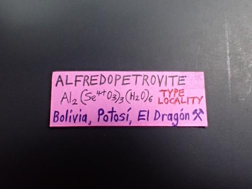 Alfredopetrovite, Chalcomenite, Ahlfeldite<br />El Dragón Mine, Antonio Quijarro Province, Potosí Department, Bolivia<br />15 mm x 10 mm x 8 mm<br /> (Author: Don Lum)