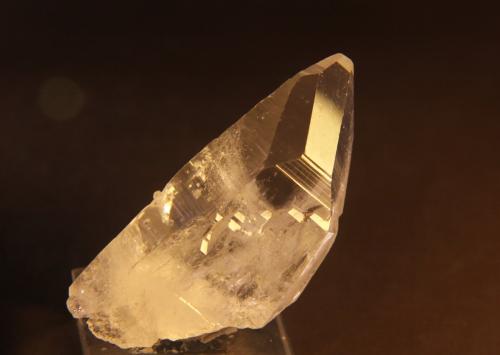 Quartz<br />Mina Peñas Blancas, Municipio San Pablo de Borbur, Cinturón Esmeraldífero Occidental, Departamento Boyacá, Colombia<br />27mm x 60mm x 18mm<br /> (Author: franjungle)