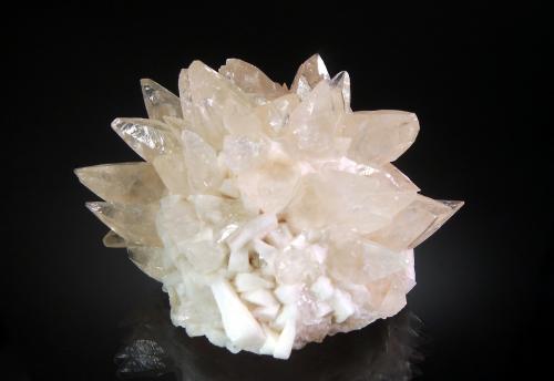 Calcite<br />Barnett Mine, 800' level South, Illinois-Kentucky Fluorspar Mining District, Pope County, Illinois, USA<br />8.0 x 8.5 cm<br /> (Author: crosstimber)