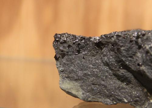 Magnetite<br />Santa Bárbara open cut, San Guillermo Mining Group, Valuengo, Jerez de los Caballeros, Comarca Sierra Suroeste, Badajoz, Extremadura, Spain<br />62mm x 51mm x 30mm<br /> (Author: franjungle)