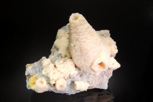 Dolomite after calcite<br />Cavnic mining area, Cavnic, Maramures, Romania<br />6.0 x 8.5 x 11.0 cm<br /> (Author: crosstimber)