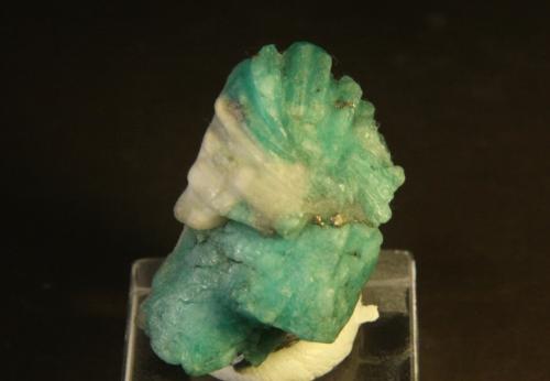 Beryl (variety emerald)<br />Muzo mining district, Western Emerald Belt, Boyacá Department, Colombia<br />38mm x 34mm x 28mm<br /> (Author: franjungle)